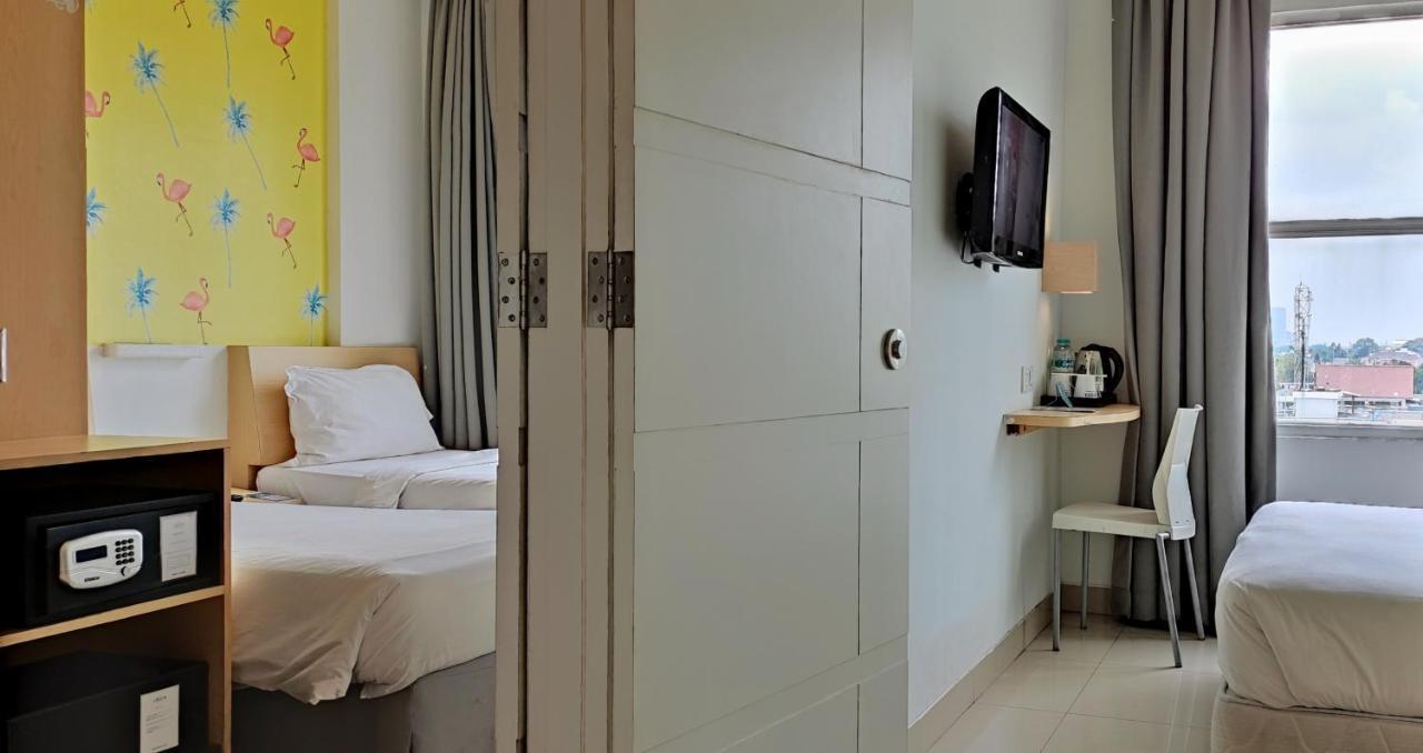 Liberta Hotel Kemang Jacarta Exterior foto