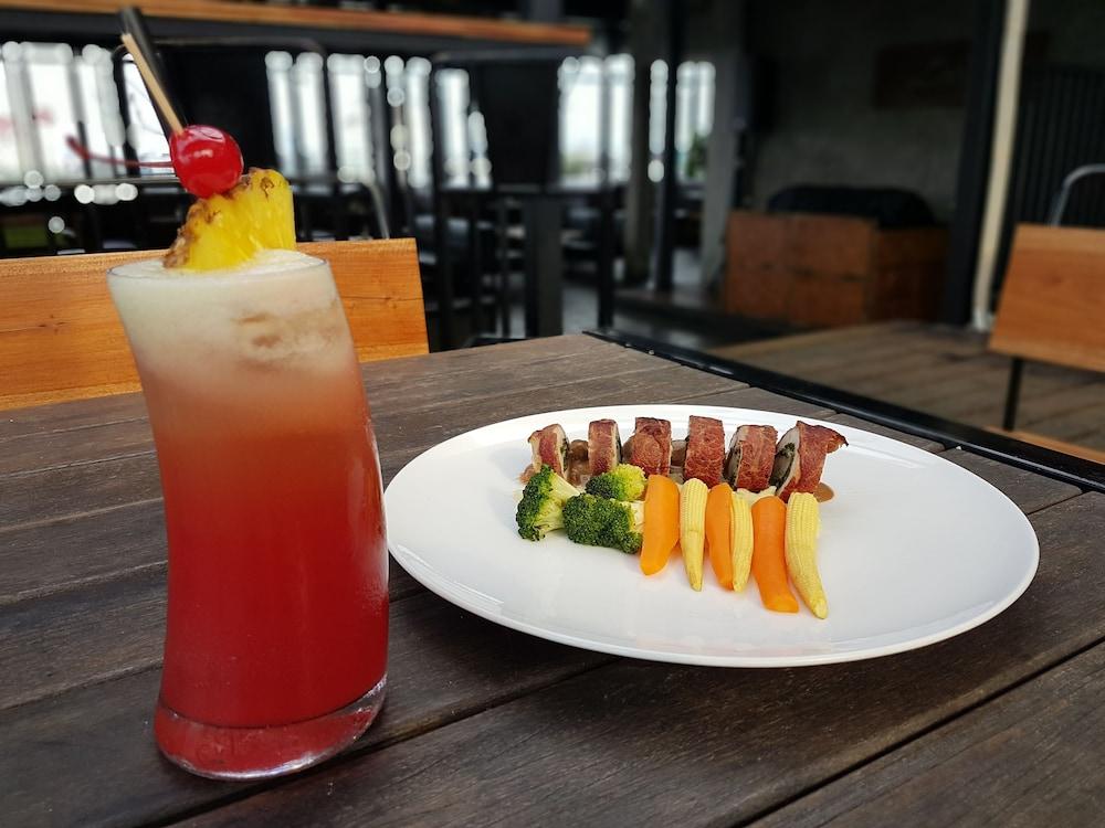 Liberta Hotel Kemang Jacarta Exterior foto